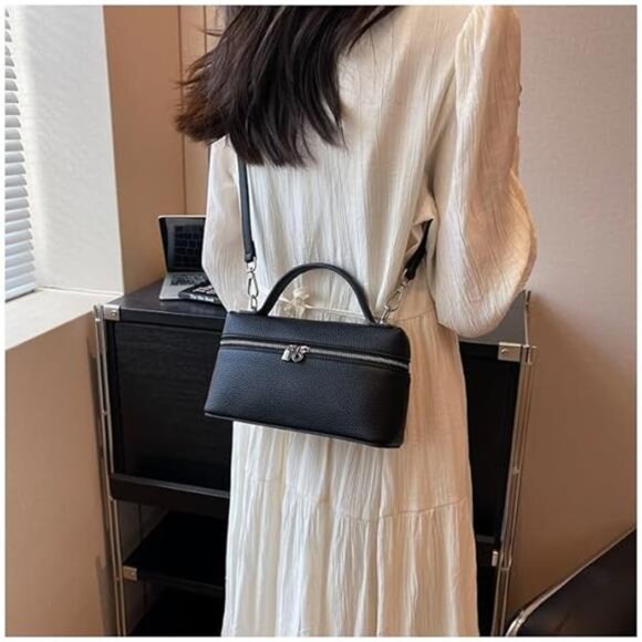 Crossbody Purse – Designer Vegan Leather Handbag with Adjustable Strap - Picture 6 of 7